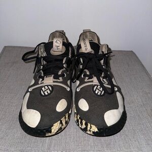 Adidas Black men’s sneakers